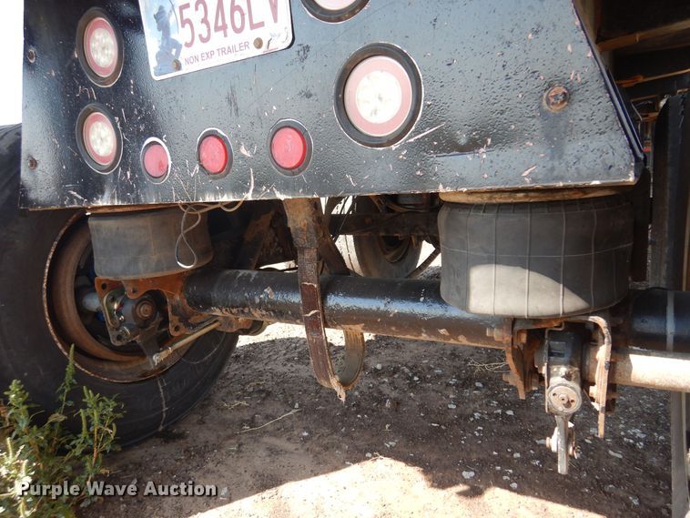 image for item DB7793 2002 Clements HL3966-ATP  end dump trailer