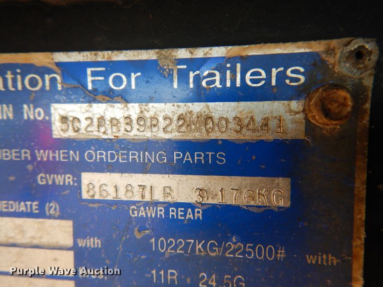 image for item DB7793 2002 Clements HL3966-ATP  end dump trailer