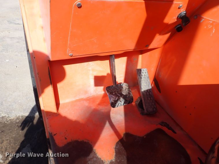 image for item DF8404 2008 SkyTrak 6042  telehandler