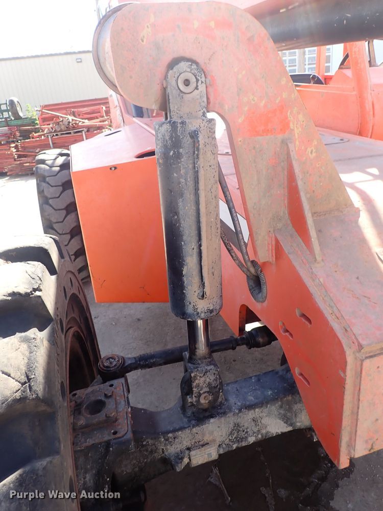 image for item DF8404 2008 SkyTrak 6042  telehandler