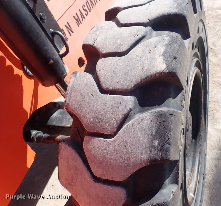 image for item DF8404 2008 SkyTrak 6042  telehandler