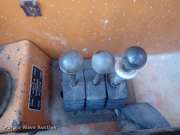 image for item DF8405 2001 Lull 1044C-54  telehandler