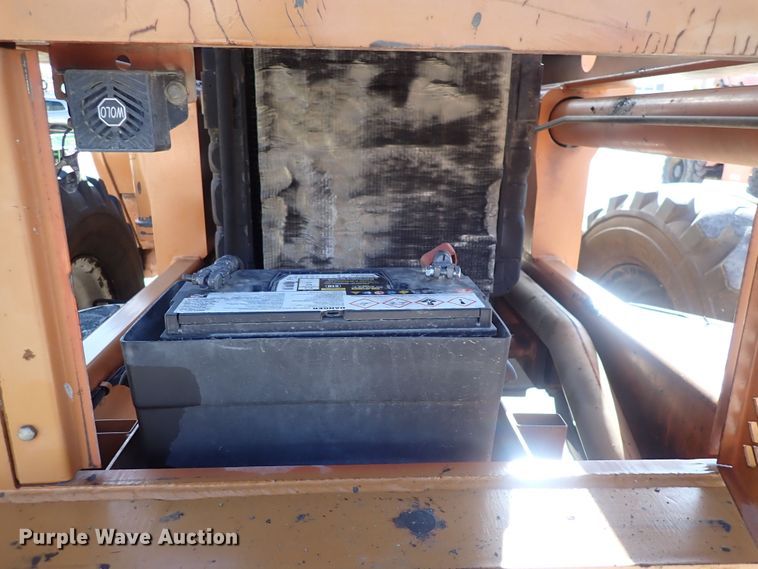 image for item DF8405 2001 Lull 1044C-54  telehandler