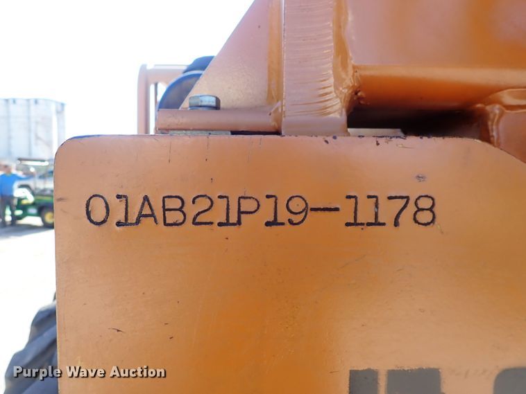 image for item DF8405 2001 Lull 1044C-54  telehandler