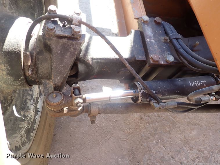 image for item DF8405 2001 Lull 1044C-54  telehandler