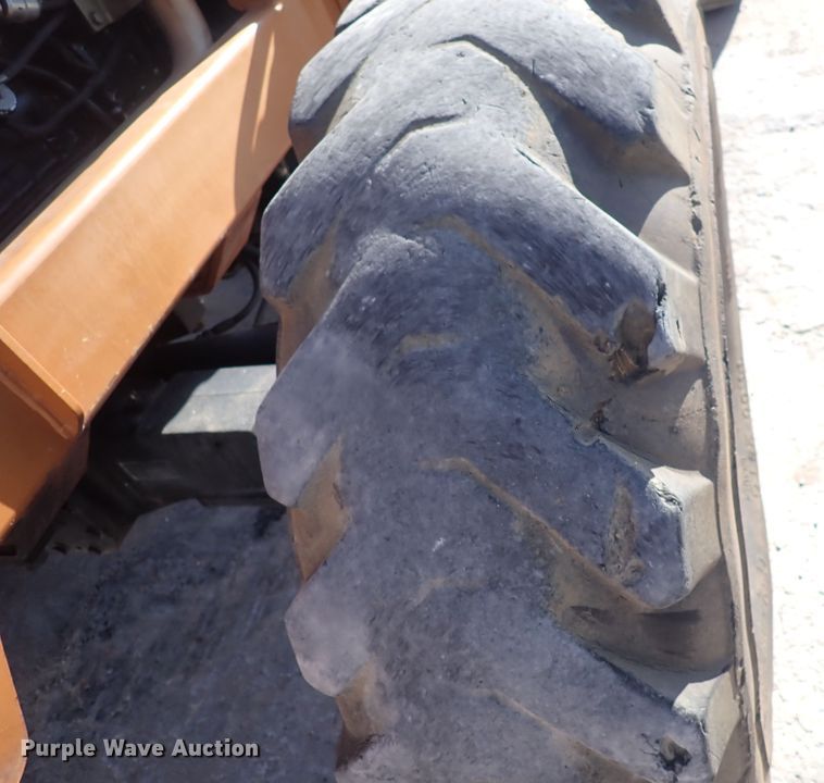 image for item DF8405 2001 Lull 1044C-54  telehandler