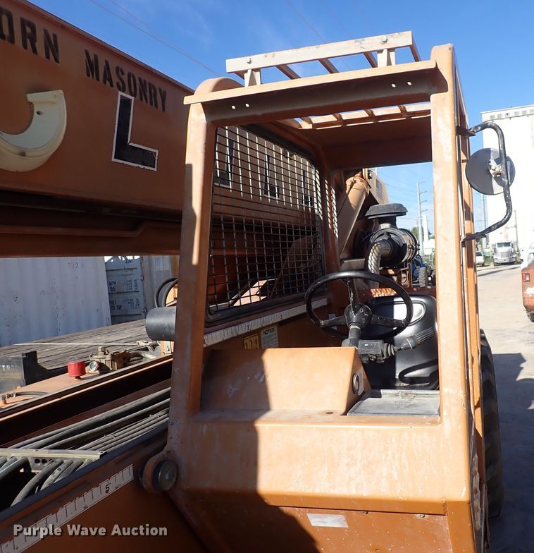 image for item DF8405 2001 Lull 1044C-54  telehandler