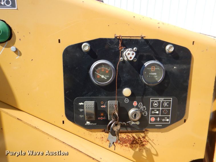 image for item DH7510 2013 Vermeer BC1000XL  wood chipper