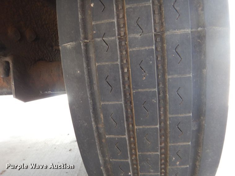 image for item DH7510 2013 Vermeer BC1000XL  wood chipper