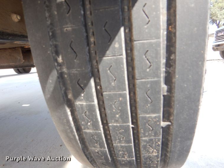 image for item DH7510 2013 Vermeer BC1000XL  wood chipper