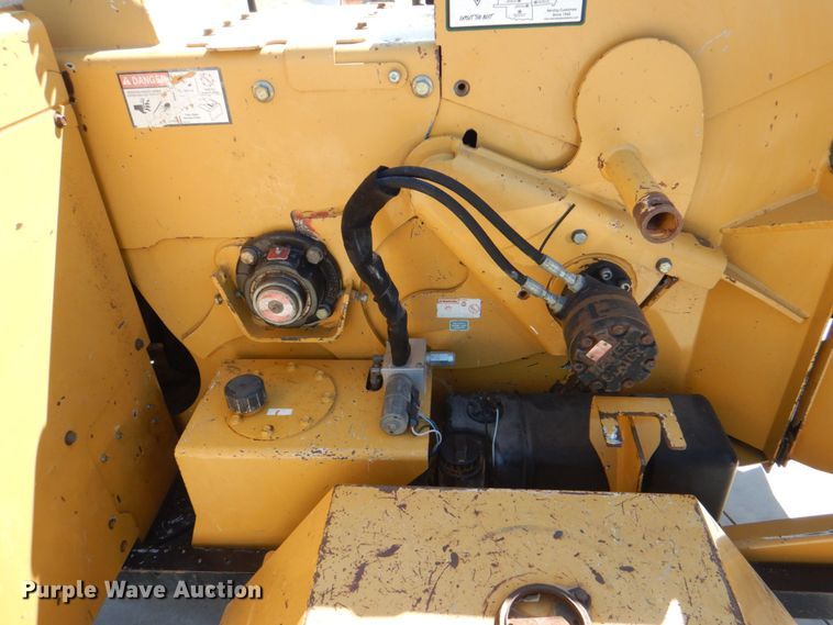 image for item DH7511 2011 Vermeer BC1000XL  wood chipper