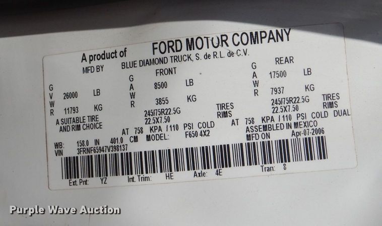 image for item DJ8983 2007 Ford F650 Super Duty  water truck