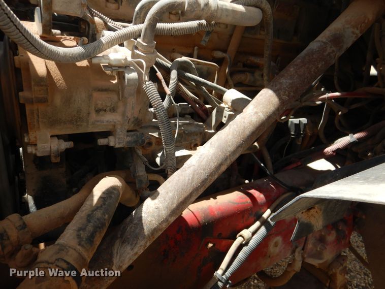 image for item DJ8985 2002 Sterling L9500  ready mix truck