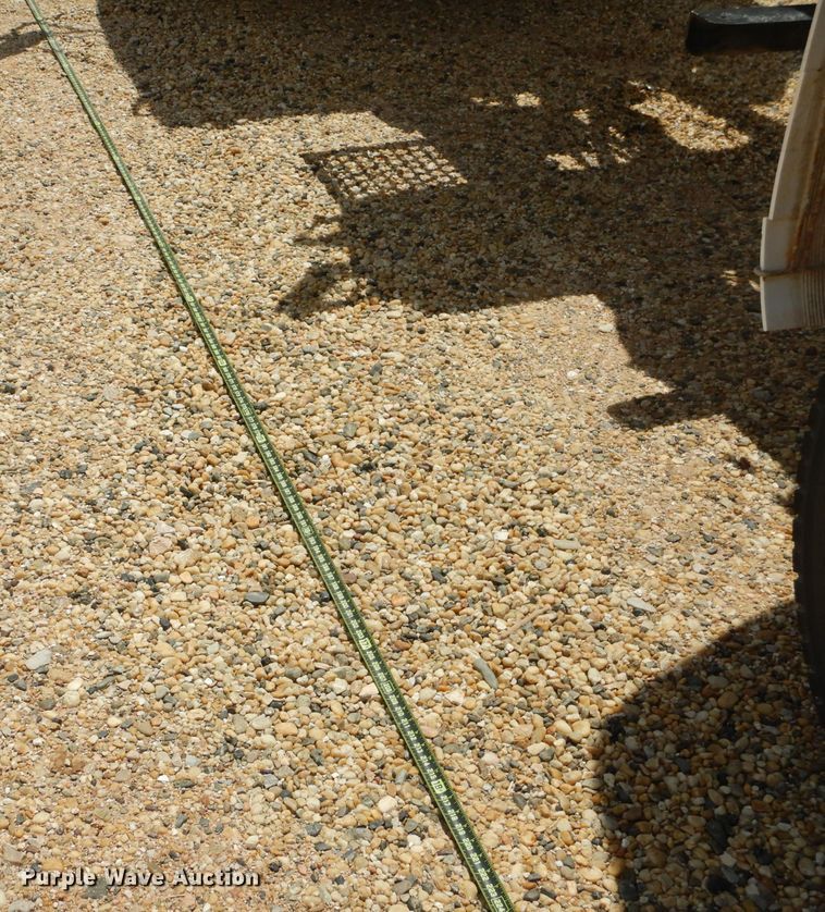 image for item DJ8985 2002 Sterling L9500  ready mix truck