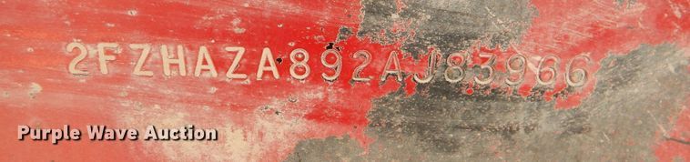 image for item DJ8985 2002 Sterling L9500  ready mix truck