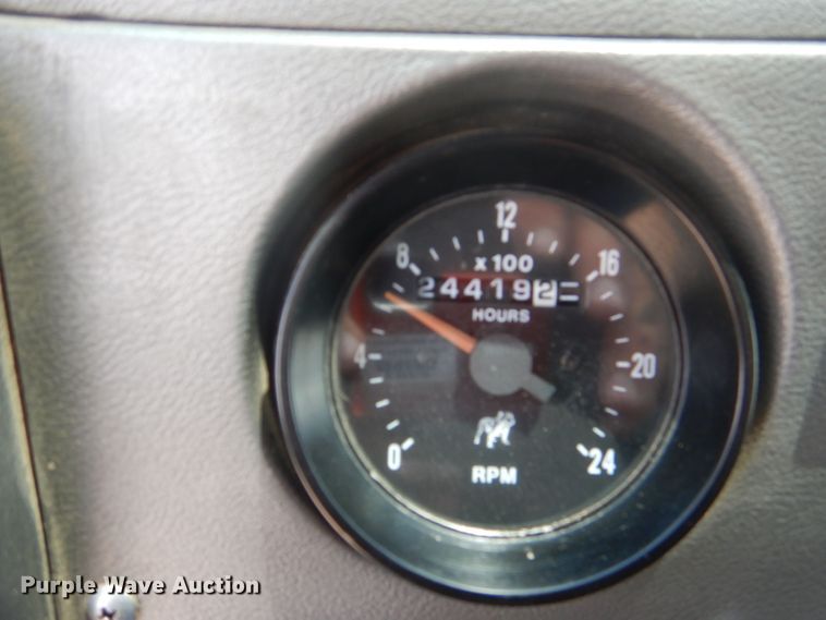 image for item DJ8986 1999 Mack RD690S  ready mix truck