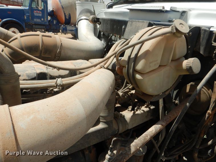 image for item DJ8986 1999 Mack RD690S  ready mix truck