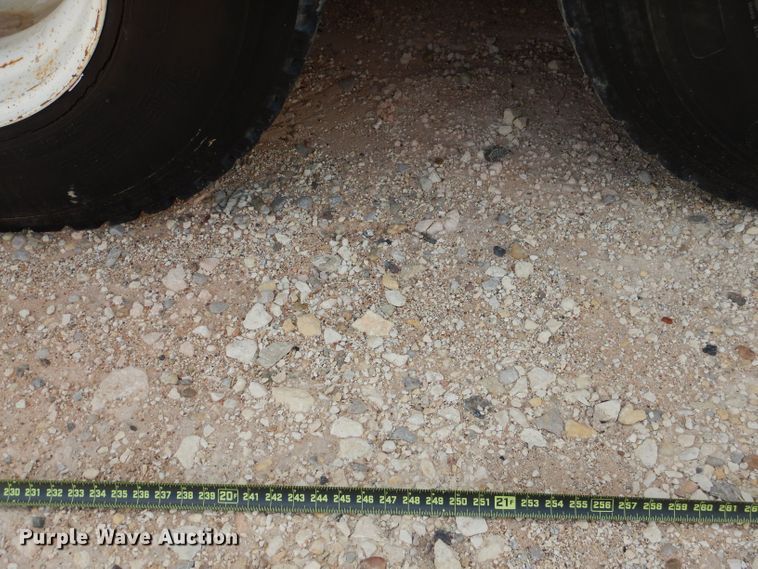 image for item DJ8986 1999 Mack RD690S  ready mix truck