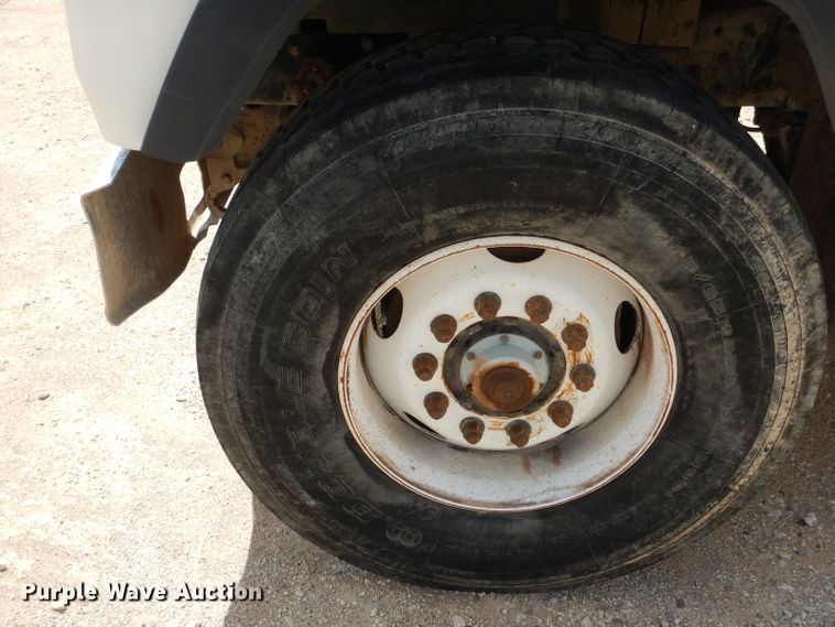 image for item DJ8986 1999 Mack RD690S  ready mix truck