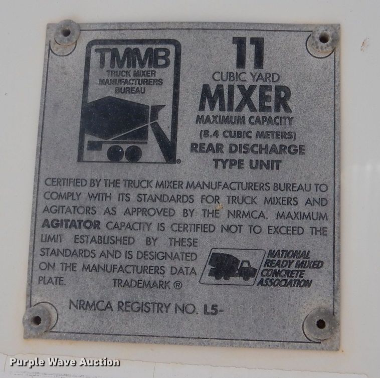 image for item DJ8986 1999 Mack RD690S  ready mix truck