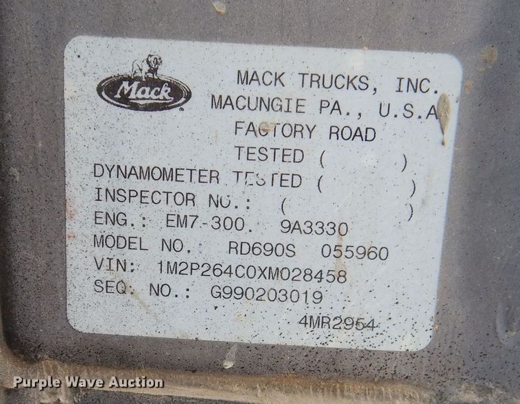 image for item DJ8986 1999 Mack RD690S  ready mix truck