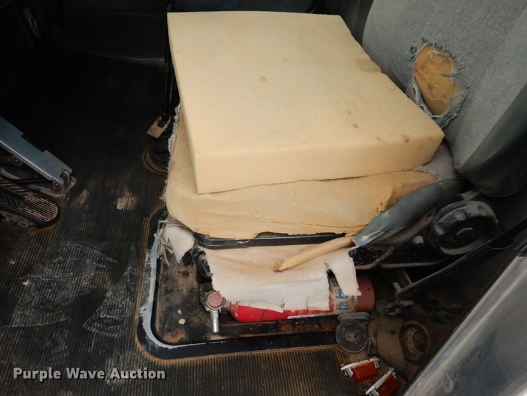 image for item DJ8988 1997 Kenworth T300  utility / service truck