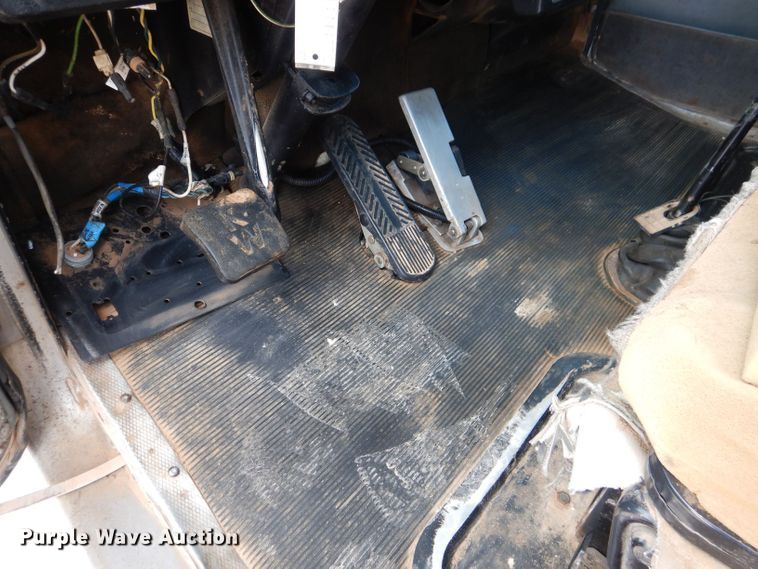 image for item DJ8988 1997 Kenworth T300  utility / service truck