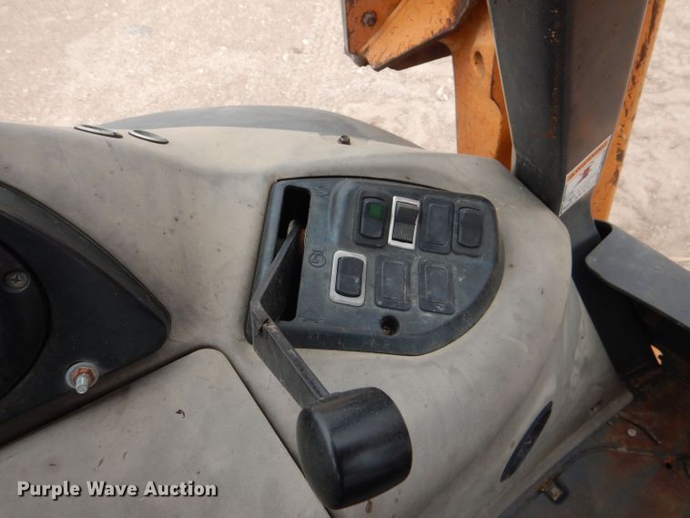 image for item DJ8990 2011 Case 580N  backhoe