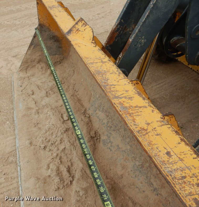 image for item DJ8991 2015 John Deere 310SL  backhoe