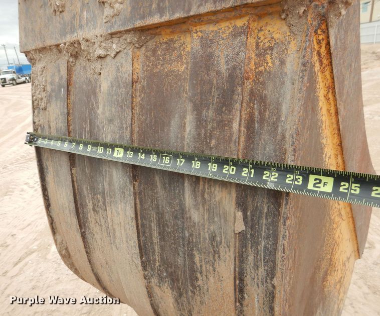 image for item DJ8991 2015 John Deere 310SL  backhoe