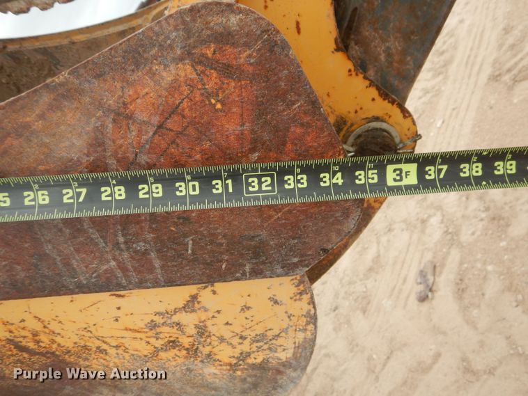 image for item DJ8991 2015 John Deere 310SL  backhoe