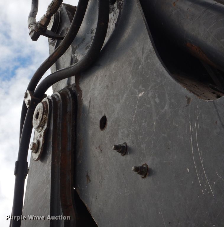 image for item DJ8991 2015 John Deere 310SL  backhoe