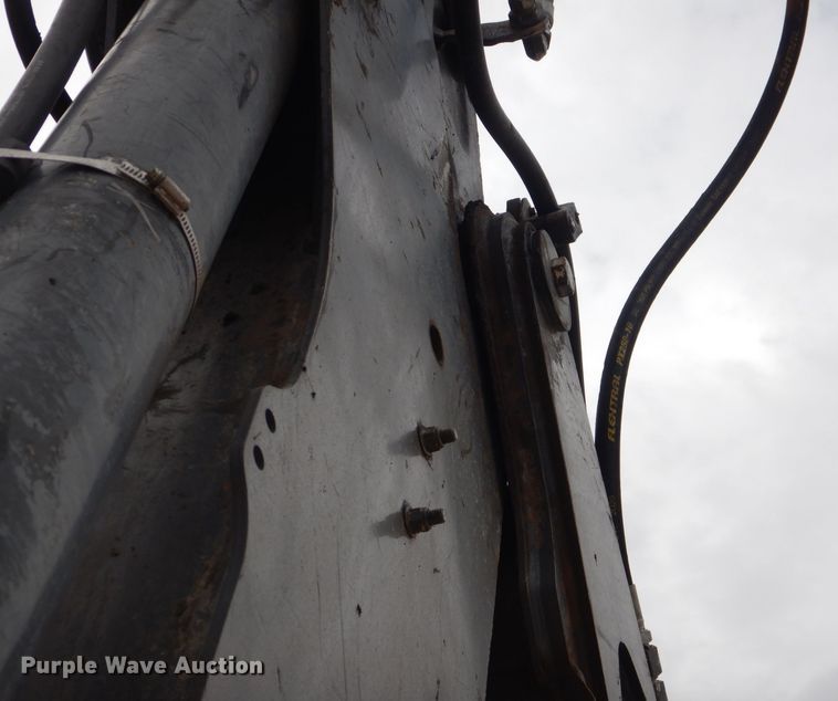 image for item DJ8991 2015 John Deere 310SL  backhoe