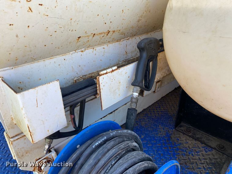 image for item DK6453 2007 Vacmaster 1000  vacuum excavator