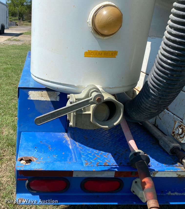 image for item DK6453 2007 Vacmaster 1000  vacuum excavator