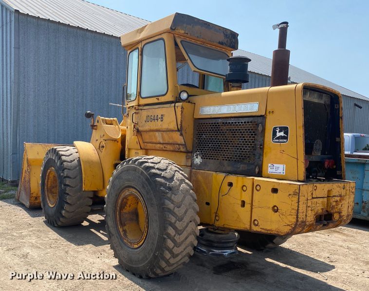 image for item DK6470 1979 John Deere 644B  wheel loader