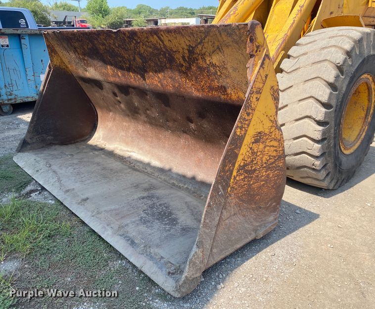 image for item DK6470 1979 John Deere 644B  wheel loader