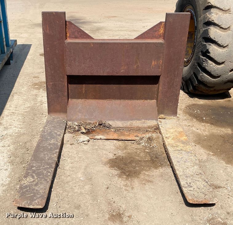 image for item DK6470 1979 John Deere 644B  wheel loader