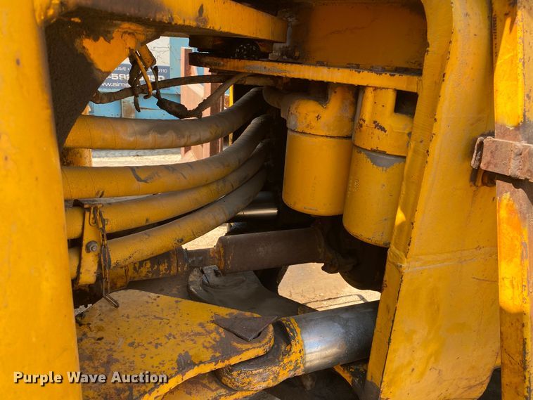 image for item DK6470 1979 John Deere 644B  wheel loader