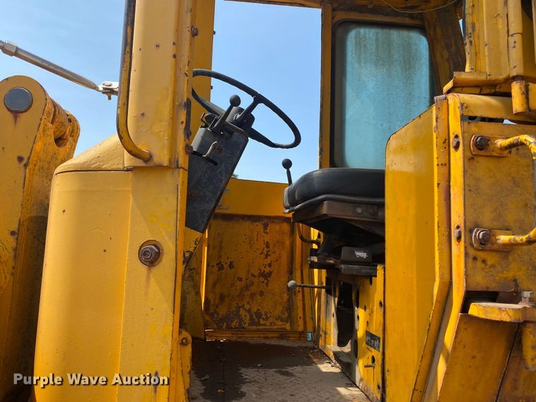 image for item DK6470 1979 John Deere 644B  wheel loader