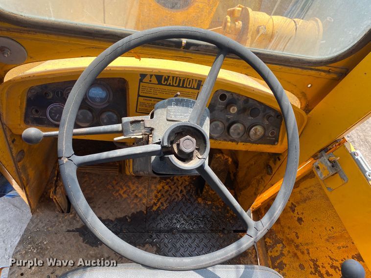 image for item DK6470 1979 John Deere 644B  wheel loader