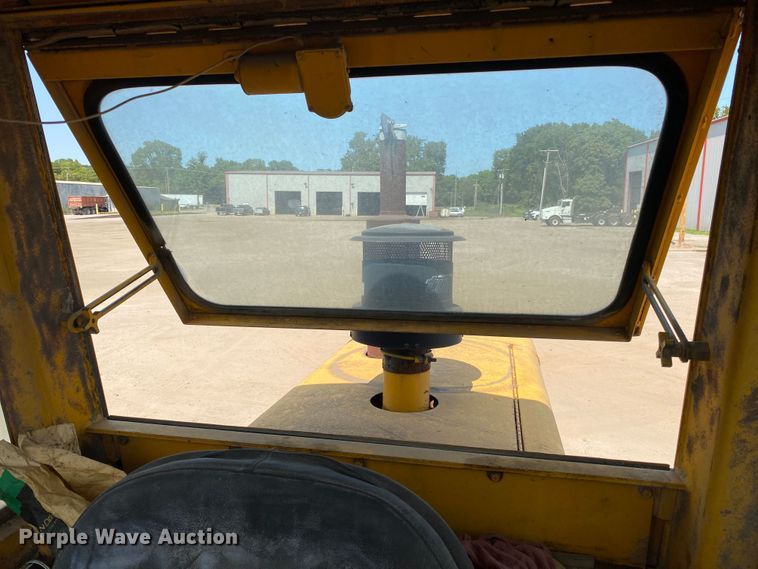 image for item DK6470 1979 John Deere 644B  wheel loader