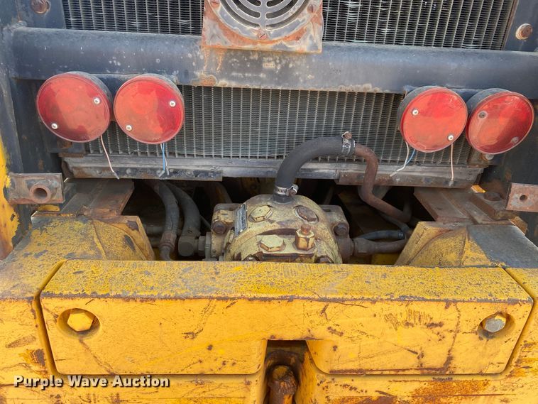 image for item DK6470 1979 John Deere 644B  wheel loader