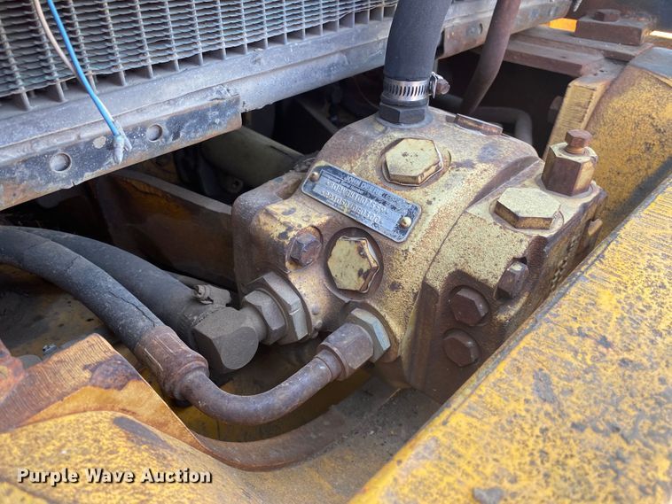 image for item DK6470 1979 John Deere 644B  wheel loader