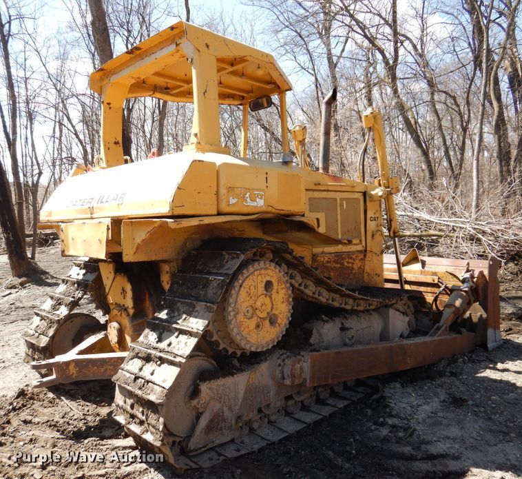 image for item DL5980 1986 Caterpillar D6H  dozer