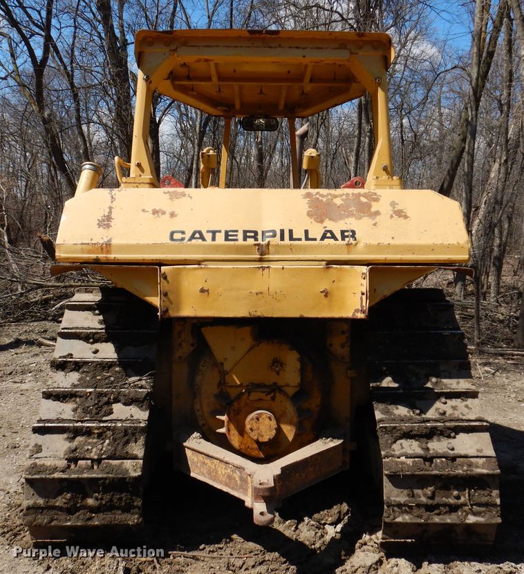 image for item DL5980 1986 Caterpillar D6H  dozer