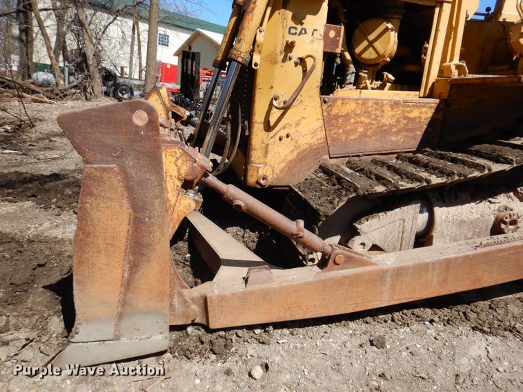 image for item DL5980 1986 Caterpillar D6H  dozer