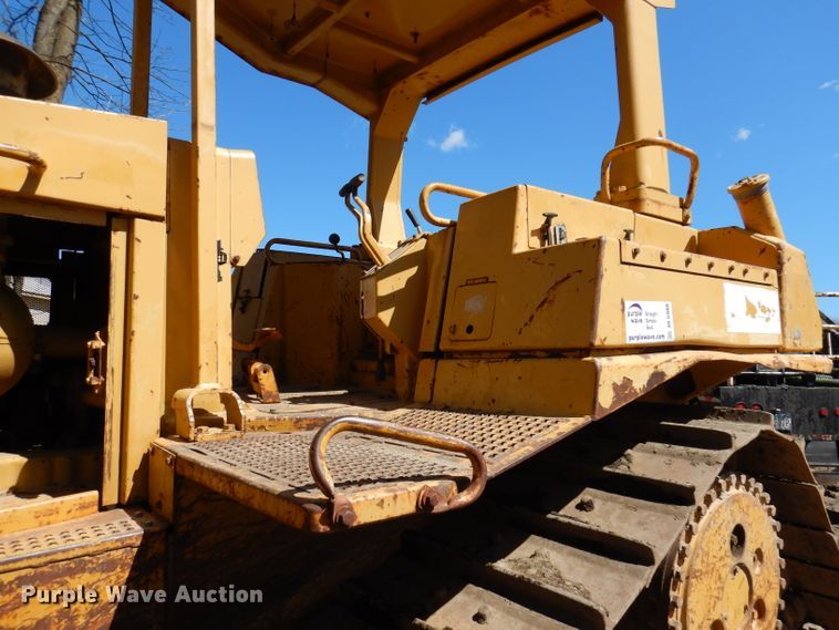 image for item DL5980 1986 Caterpillar D6H  dozer