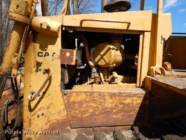 image for item DL5980 1986 Caterpillar D6H  dozer