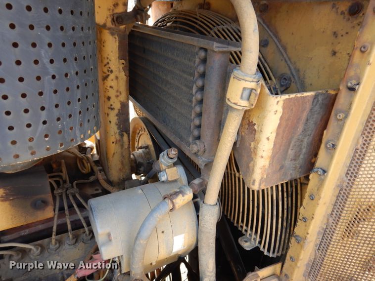 image for item DL5980 1986 Caterpillar D6H  dozer